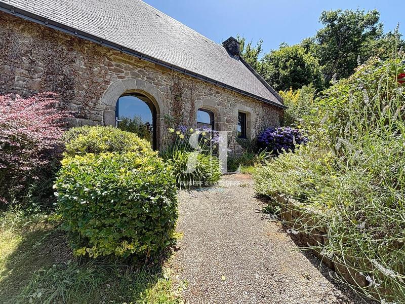 Longère - 298 m² - 5 pièces