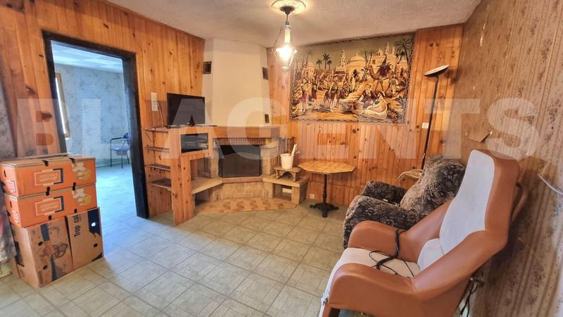 Maison - 93 m² - 5 pièces