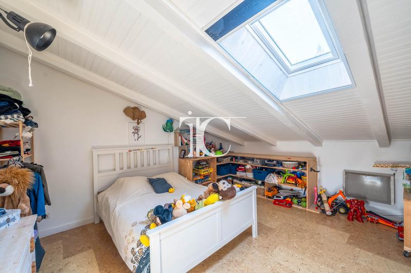 Maison de village - 274 m² - 9 pièces