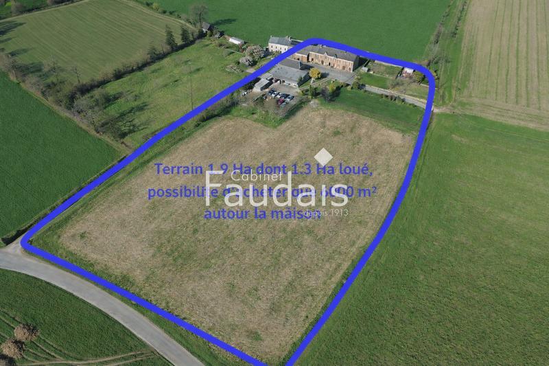 Maison - 230 m² - 11 pièces