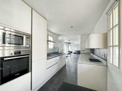 Maison de ville - 170 m² - 6 pièces