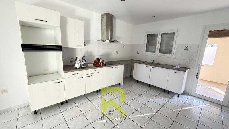 Villa - 96 m² - 5 pièces