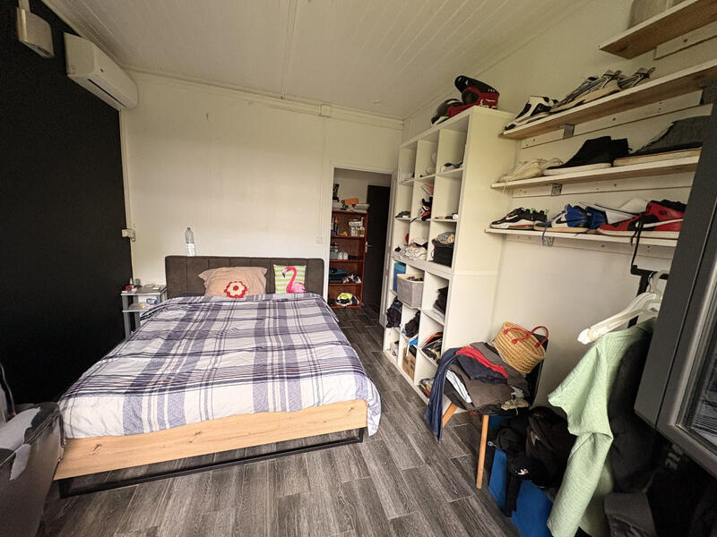 Maison - 147 m² - 10 pièces