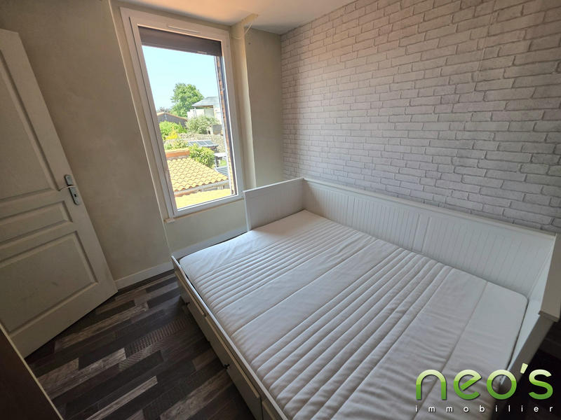 Maison - 263 m² - 12 pièces