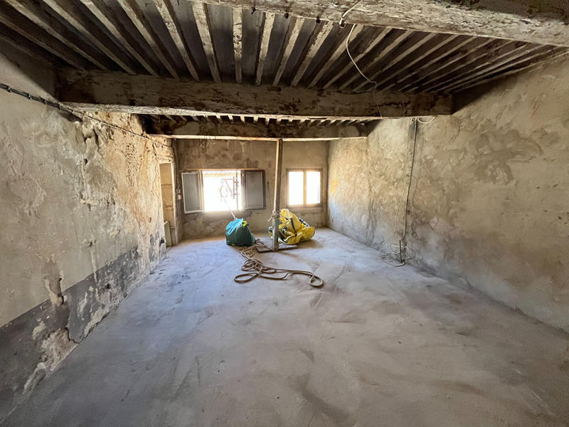 Immeuble - 165 m² - 8 pièces