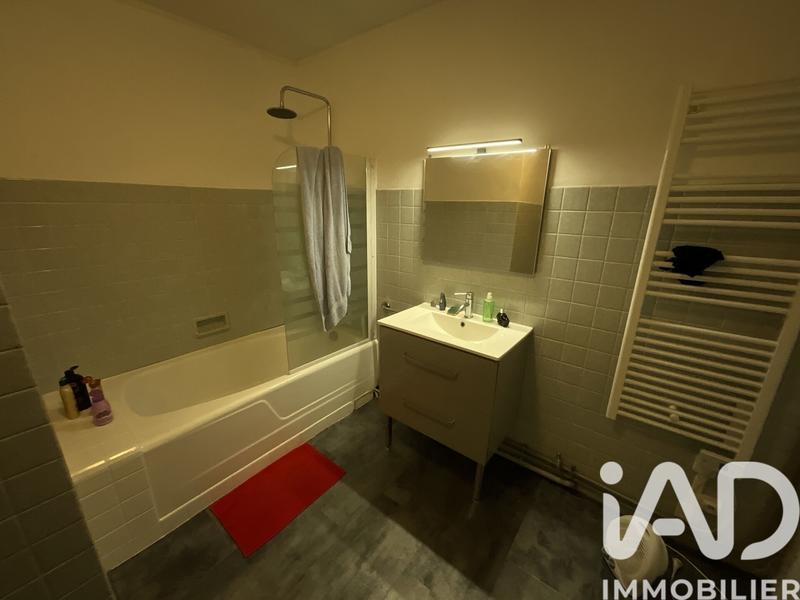 Appartement - 80 m² - 4 pièces