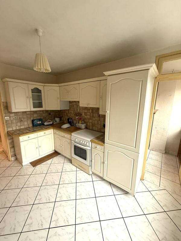 Appartement - 83 m² - 4 pièces