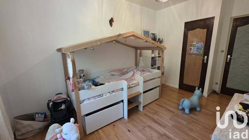 Maison - 196 m² - 8 pièces