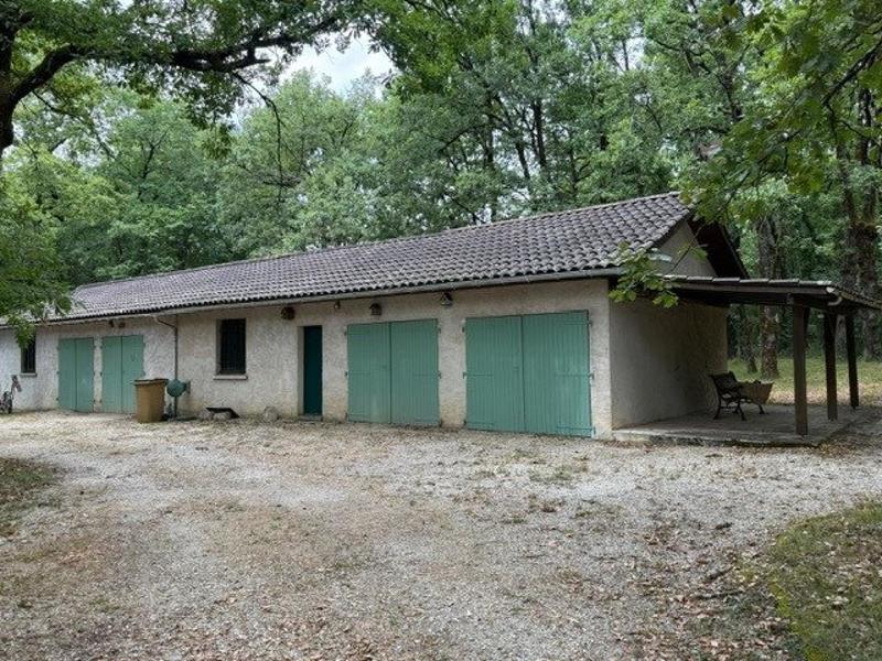 Maison - 155 m² - 7 pièces