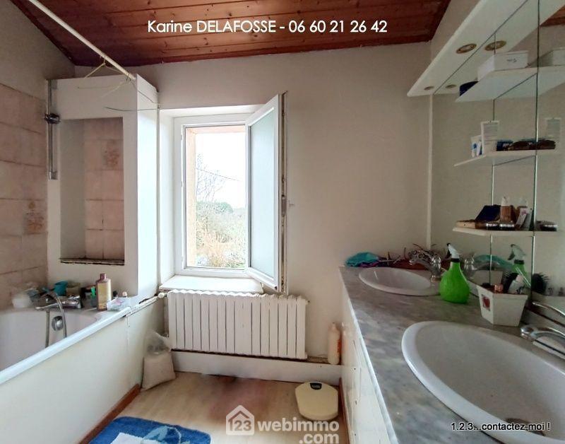 Maison de village - 207 m² - 9 pièces