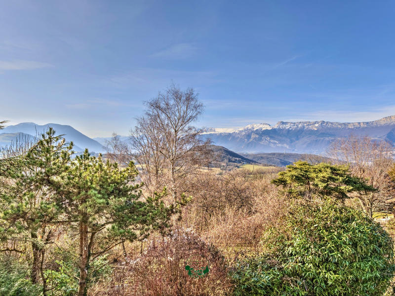 Maison - 200 m² - 7 pièces