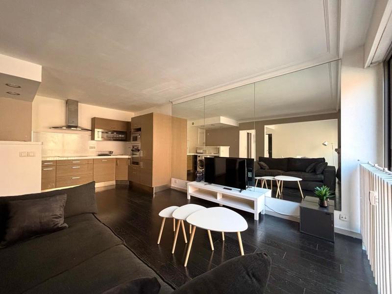 Appartement - 56 m² - 2 pièces