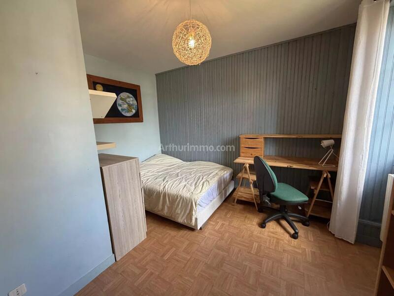 Maison - 290 m² - 8 pièces