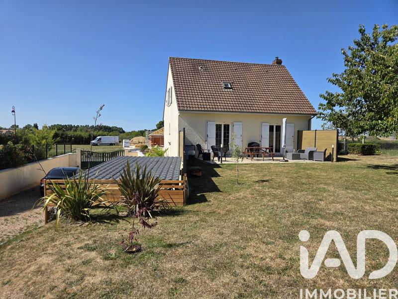 Maison - 90 m² - 4 pièces