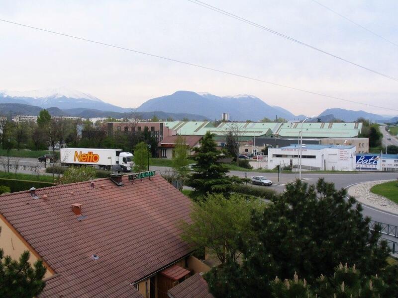 Bureau - 129 m² - 6 pièces