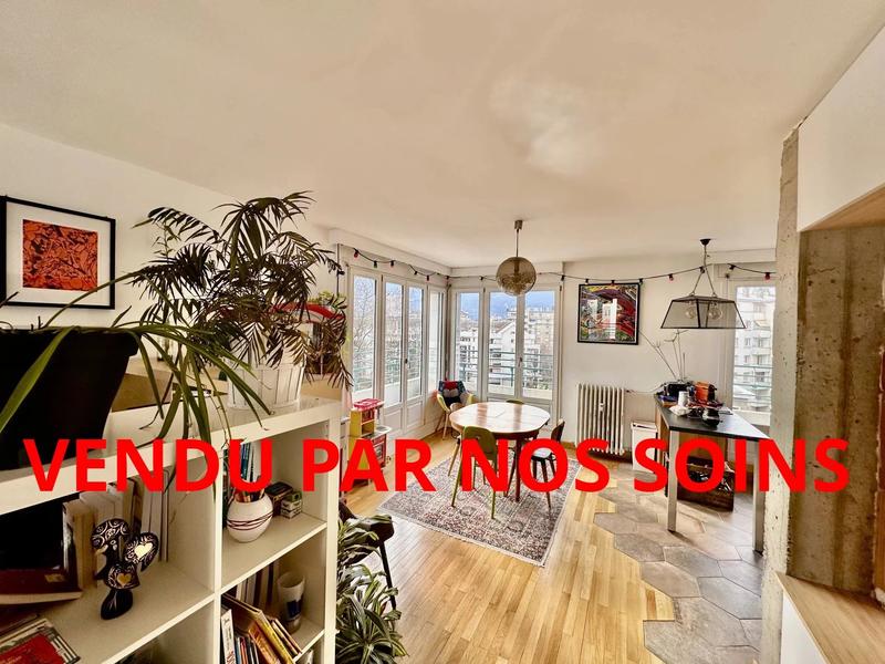 Appartement - 110 m² - 5 pièces