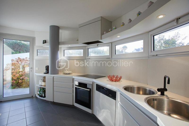 Maison d'architecte - 248 m² - 7 pièces