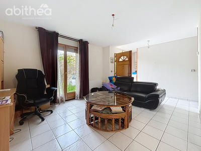 Maison - 86 m² - 5 pièces