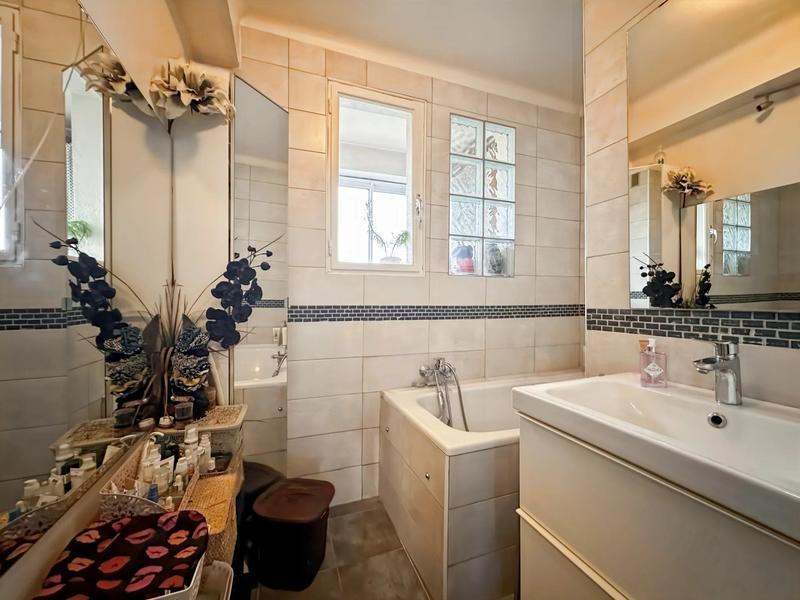 Appartement - 69 m² - 3 pièces