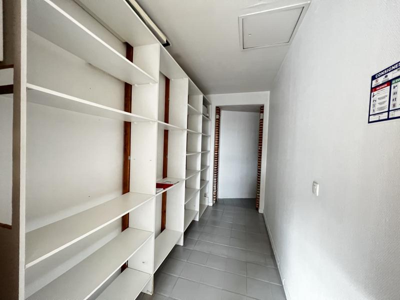 Local d'activités - 60 m² - 2 pièces