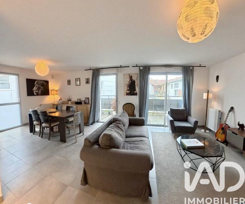 Appartement - 108 m² - 5 pièces