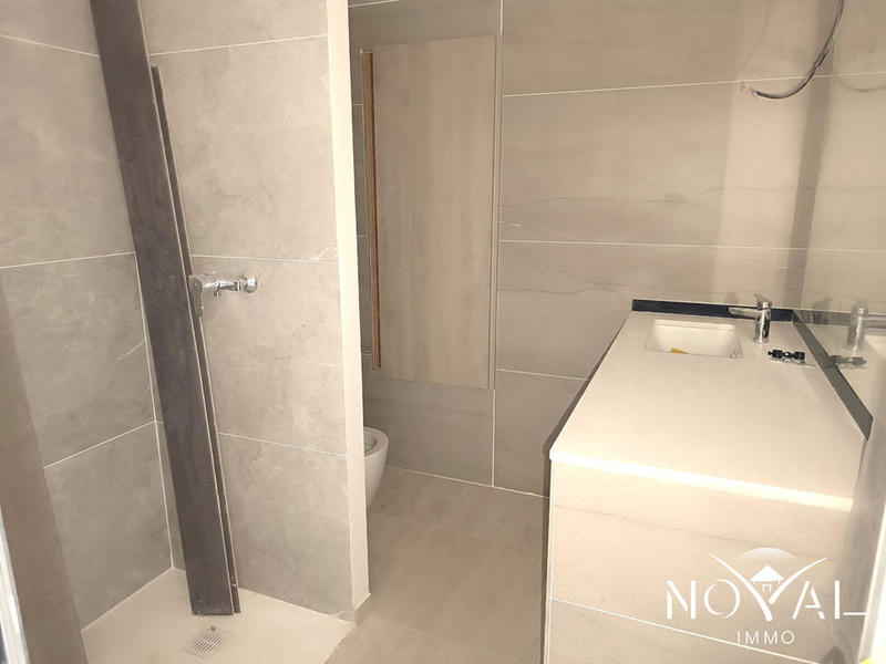 Immeuble - 120 m² - 2 pièces