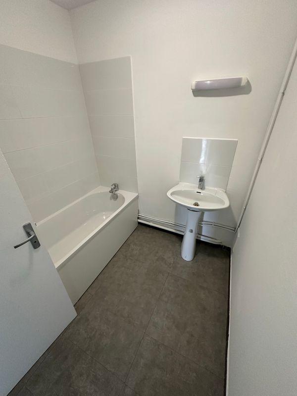 Appartement - 82 m² - 4 pièces