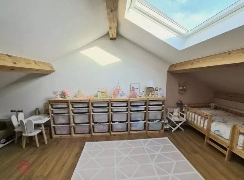 Maison - 112 m² - 4 pièces