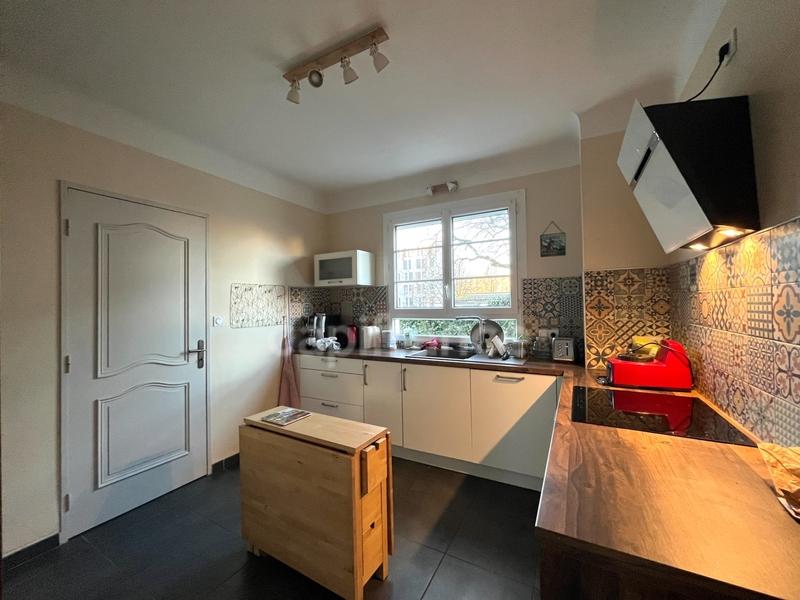 Maison - 135 m² - 6 pièces