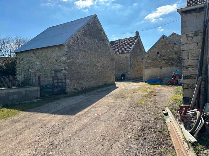 Maison - 60 m² - 5 pièces