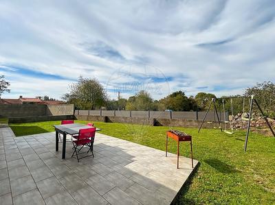 Maison - 110 m² - 4 pièces