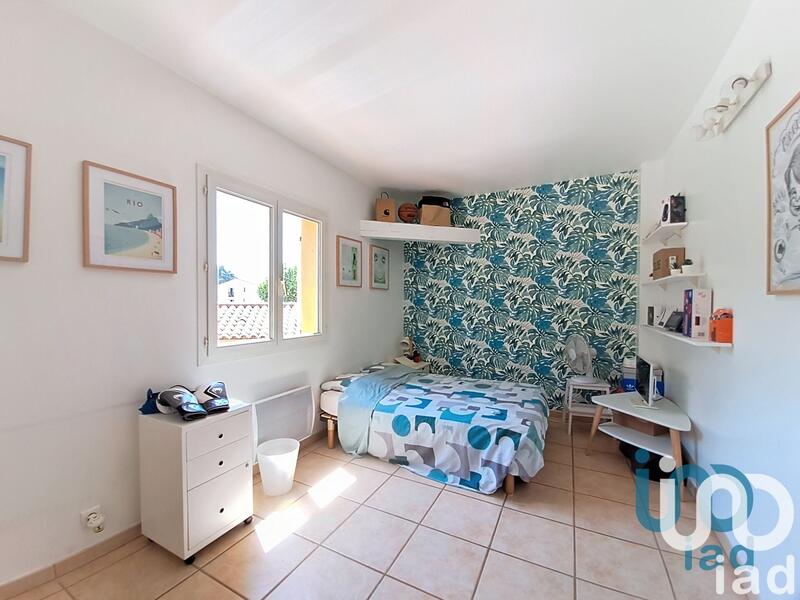 Maison - 214 m² - 8 pièces