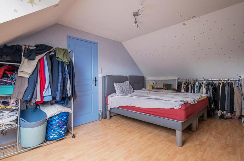 Maison traditionnelle - 153 m² - 6 pièces