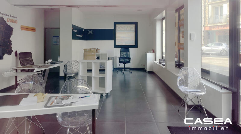 Local commercial - 58 m² - 2 pièces