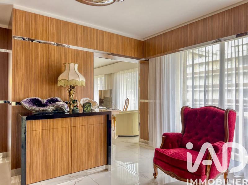 Appartement - 135 m² - 5 pièces