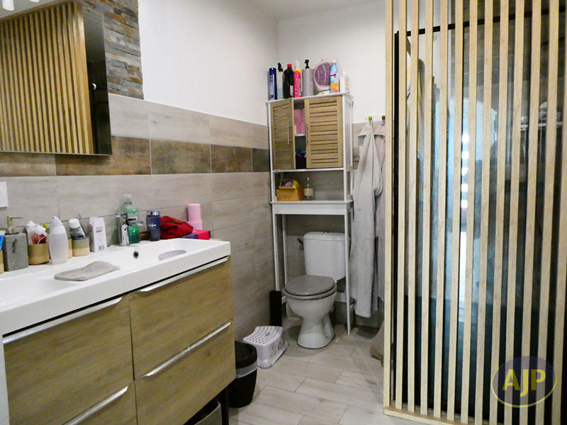 Maison - 156 m² - 8 pièces