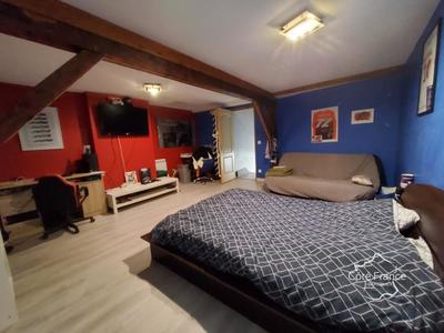 Immeuble - 90 m² - 5 pièces