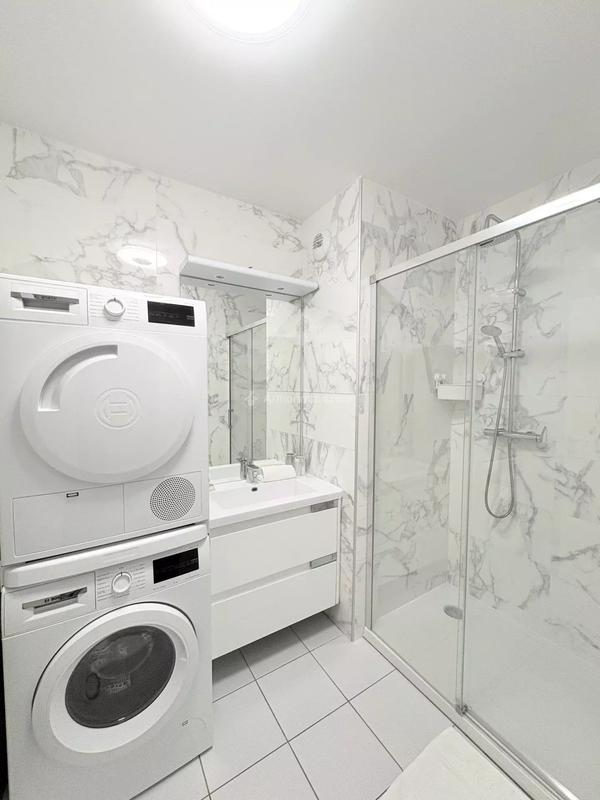 Maison - 111 m² - 5 pièces