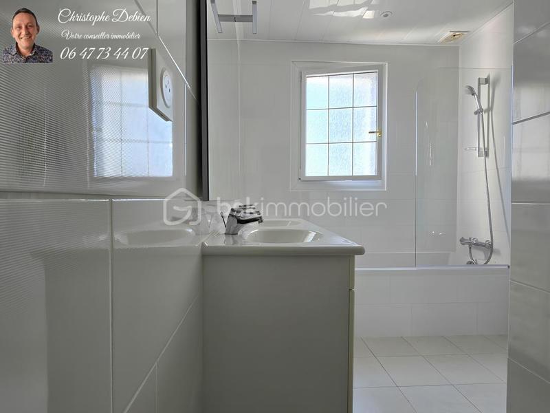 Maison traditionnelle - 106 m² - 5 pièces