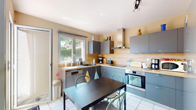 Maison - 130 m² - 6 pièces