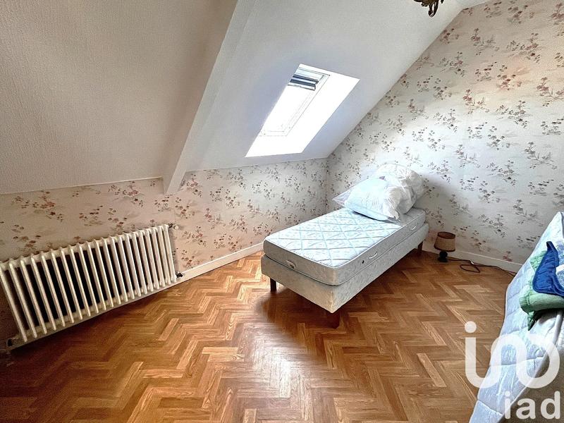 Maison - 132 m² - 8 pièces