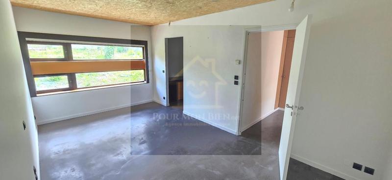 Maison - 163 m² - 7 pièces