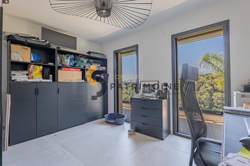 Maison contemporaine - 156 m² - 5 pièces