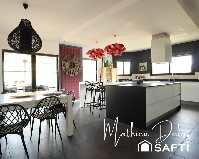 Maison - 175 m² - 6 pièces