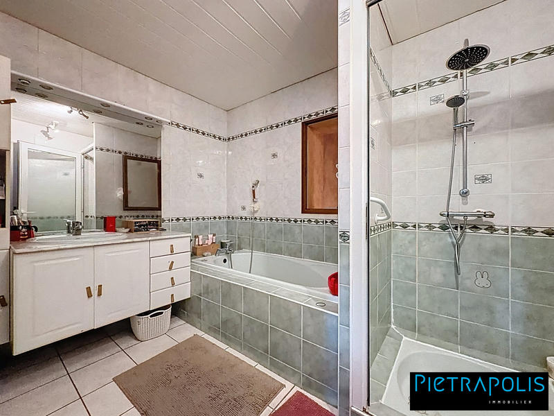 Maison ancienne - 157 m² - 4 pièces