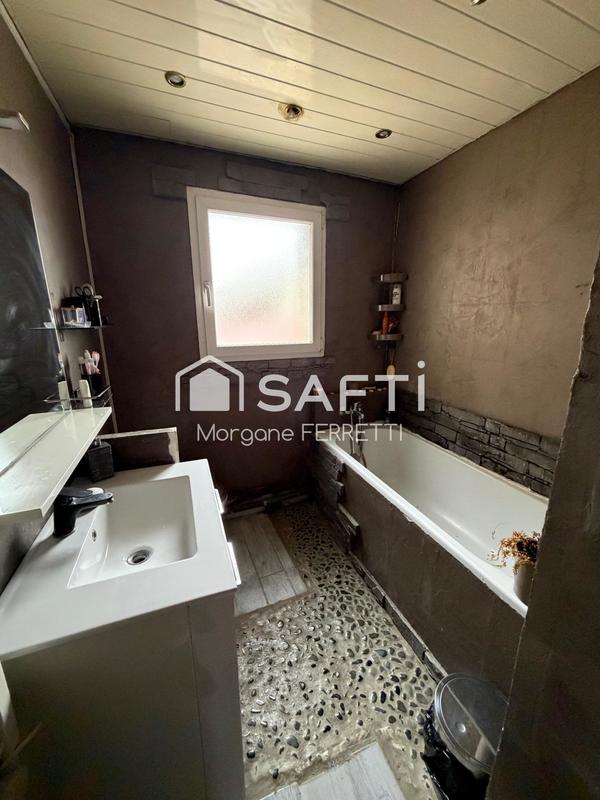 Maison de village - 134 m² - 6 pièces