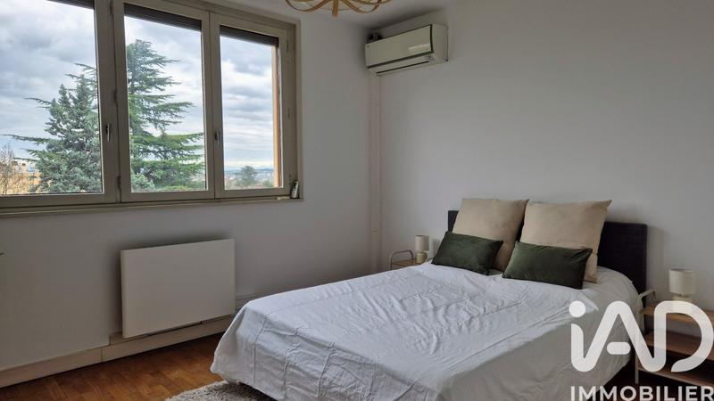 Appartement - 92 m² - 3 pièces