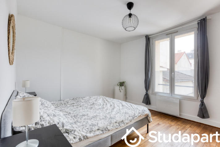 Chambre - 50 m² - 1 pièce