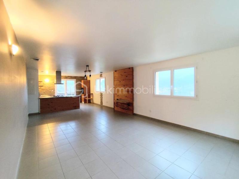 Maison - 82 m² - 3 pièces