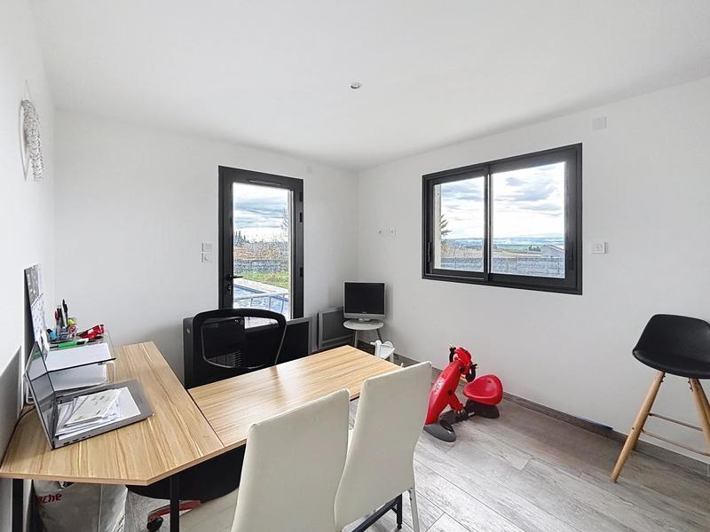 Maison - 164 m² - 7 pièces